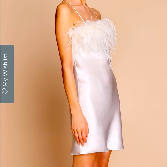 GILDA & PEARL
CAMILLE SILK AND FEATHER SLIP IVORY
Medium size new with tags - Picture 2 of 6